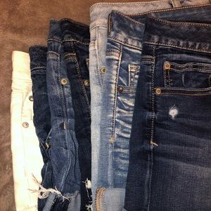 7 Pairs of American Eagle shorts